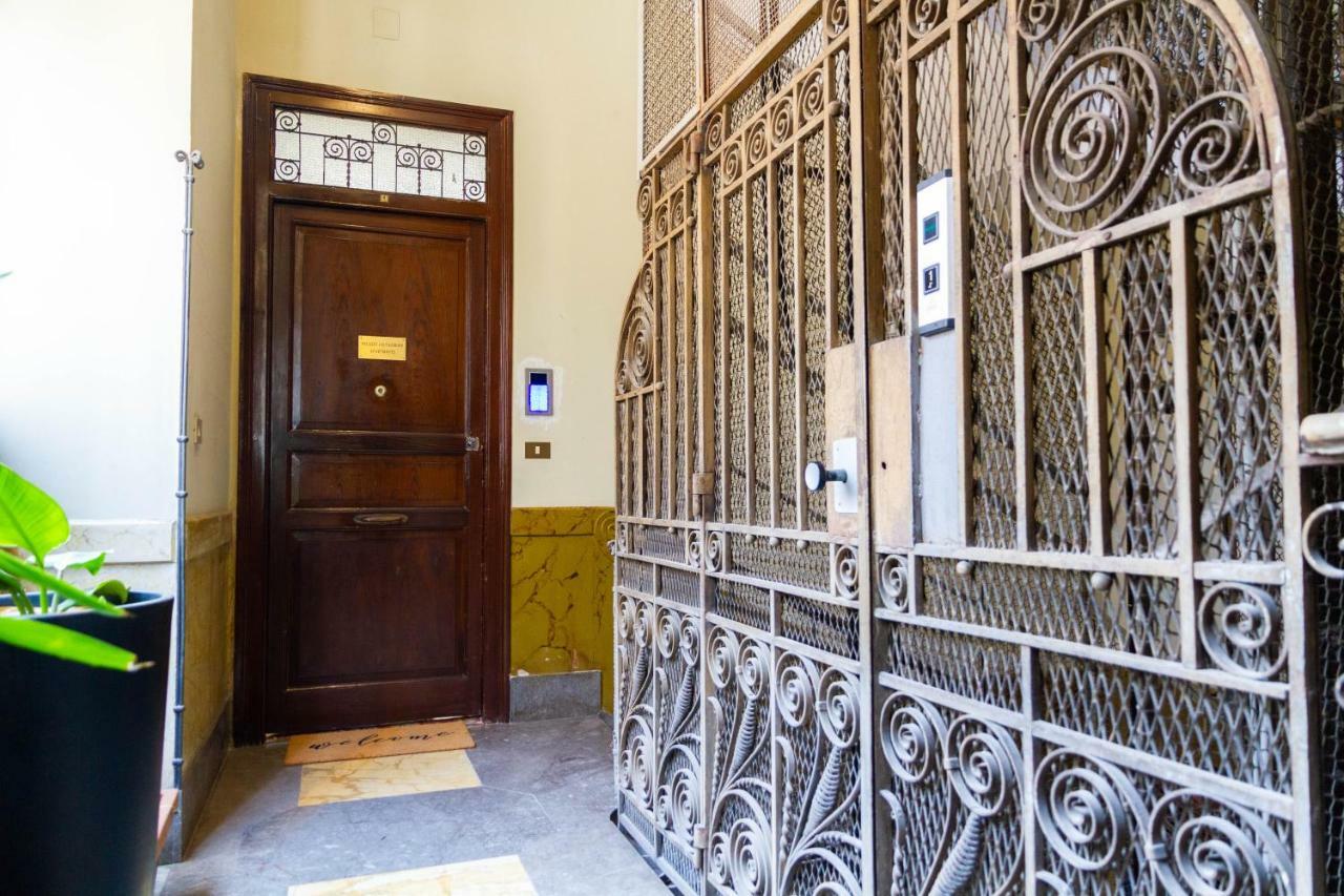 Palazzo Caltagirone Apartments Palermo Esterno foto