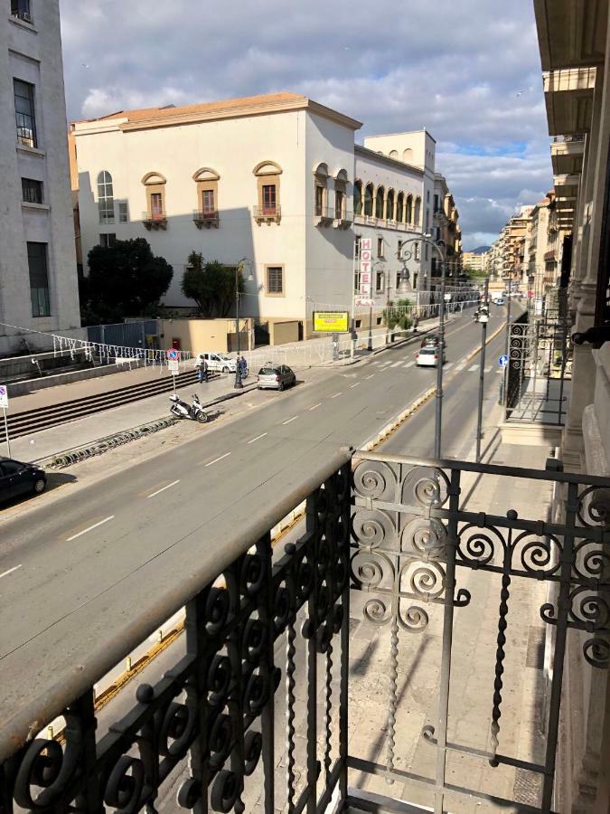 Palazzo Caltagirone Apartments Palermo Esterno foto